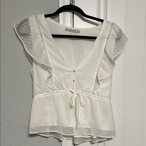Abercrombie & Fitch White Flutter Sleeve Blouse